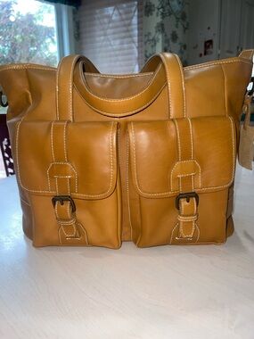 Zara Man Genuine Leather Double-Pocket Tote in Camel